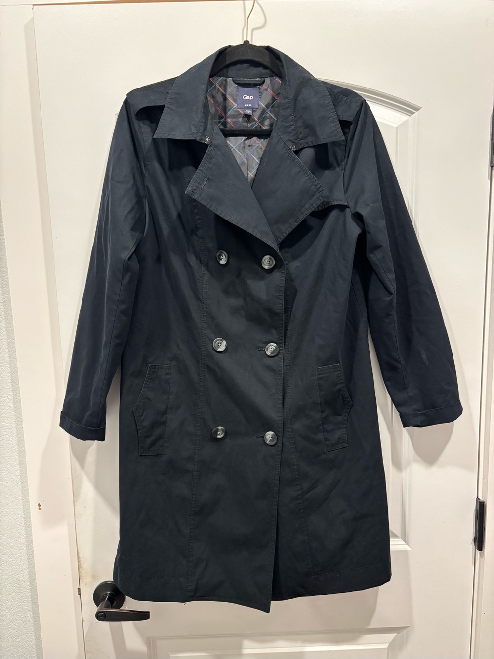 GAP women’s black Double-Breasted Trench Coat